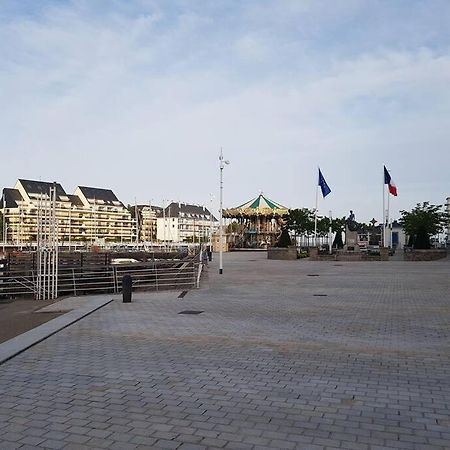 T2 Plein Centre Du Pouliguen, Port Et Plage A Pied Le Pouliguen Buitenkant foto